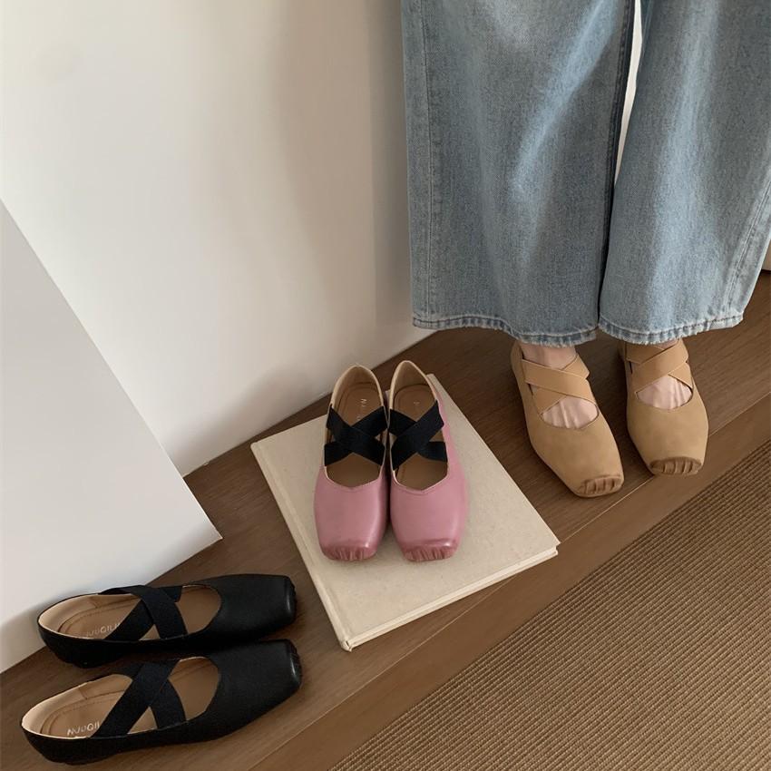 French Mary Jane shoes ballet shoes with skirt retro single shoes pig nose square head small leather shoes low heel fairy shoes