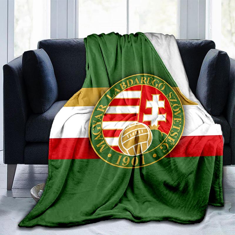 Ungarisches Fußball-Emblem-Decke Geeignet für Sofas, Betten, Büros und Camping - Perfektes Geschenk für Halloween Weihnachten