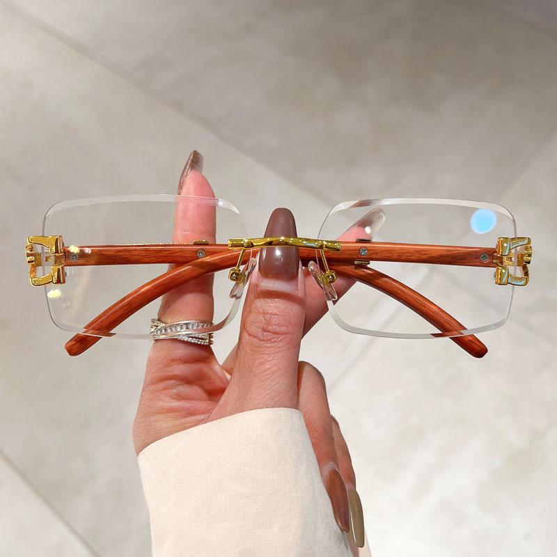 

Luxury Brand Design Vintage Rimless Sunglasses Women For Men Fashion Trendy Leopard Head Frame Gradient Sun Glasses Uv400 As The Picture