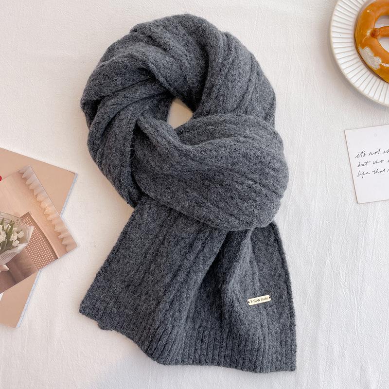 Wool knitted beige scarf, winter girls' new high-end versatile scarf neck protection couple