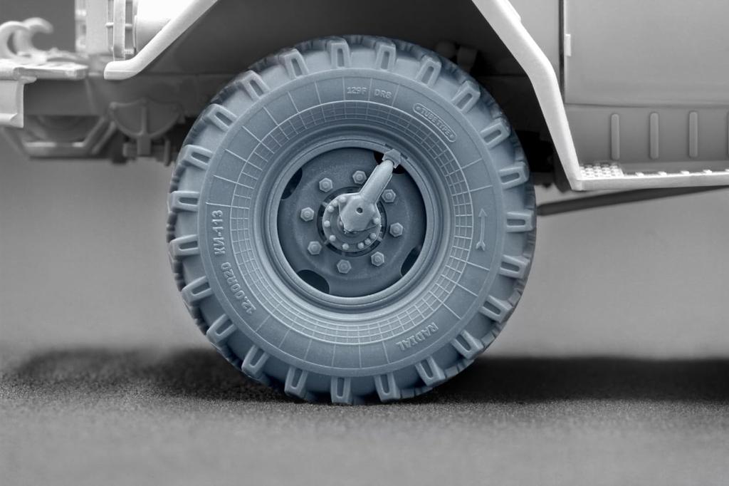 Truck Wheel Set Plastic Model Parts SCXWM35018 Scale-X 1/35 ZiL-131 (7 Pieces) (for Trumpeter) (Military Vehicle)