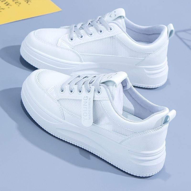 Little white shoes women's new autumn ins versatile spring and autumn student white shoes Korean version popular casual sports board shoes
