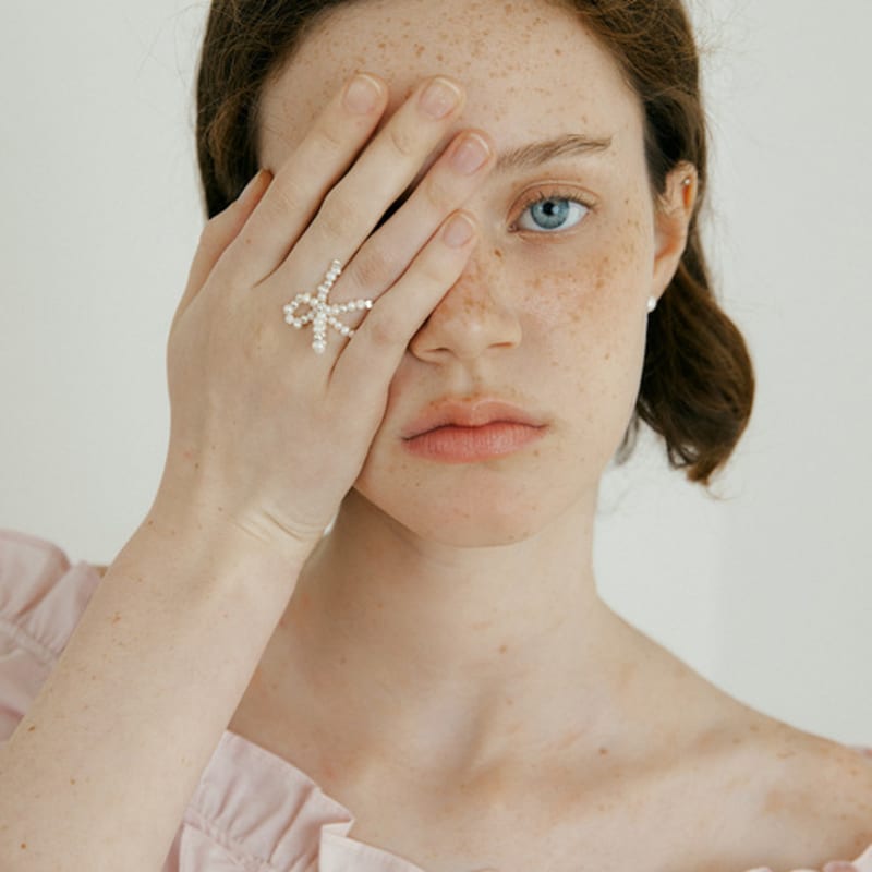 Lucirzu Pearl Ribbon Ring