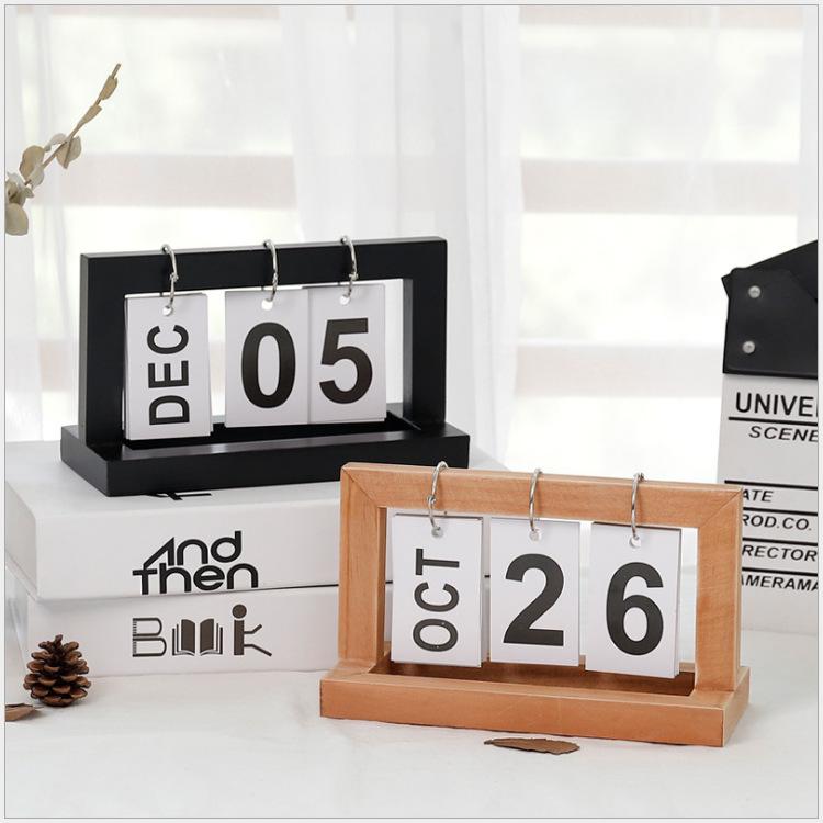 Wooden Flip Calendar - Creative ZAKKA Office and Home Desktop Ornament