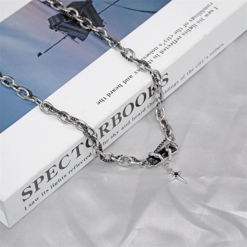 Trendy Men's Clavicle Necklace: Versatile, High-End, Simple Hip Hop Jewelry