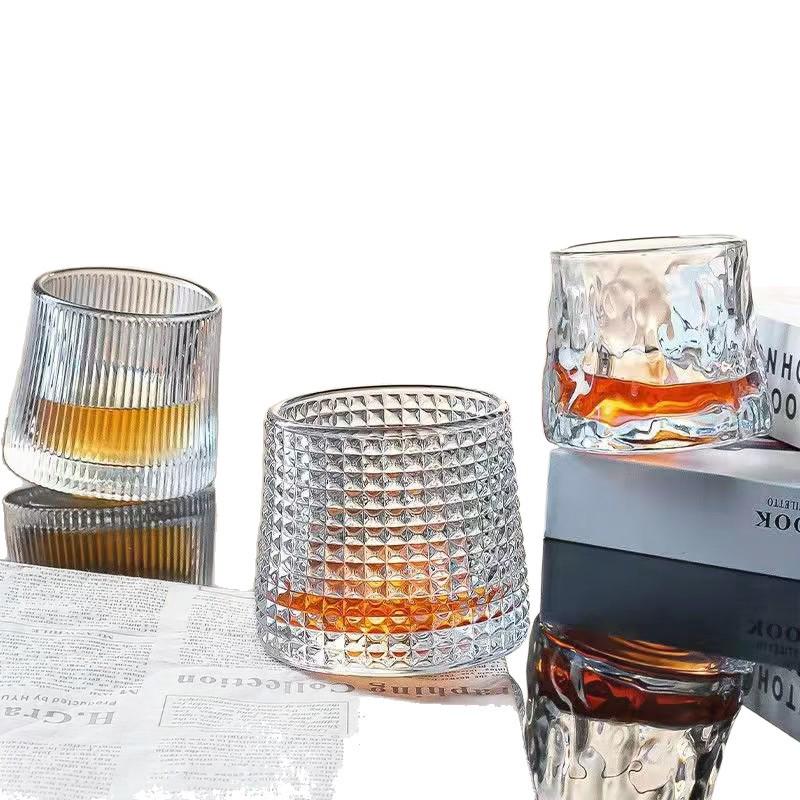 Bicchiere Tumbler Trasparente Rotante per Whiskey da Bar