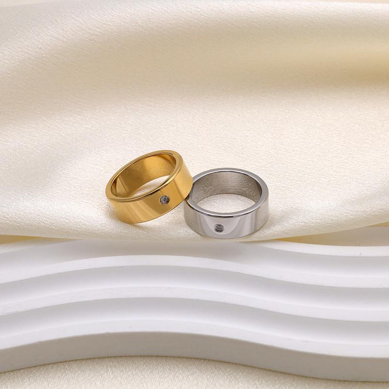 Französische Titanstahlringe für Herren und Damen, Gleicher Partner Schmuck, besetzt mit Zirkon Schmuck, Modischer und Schlichter Ring Schmuck