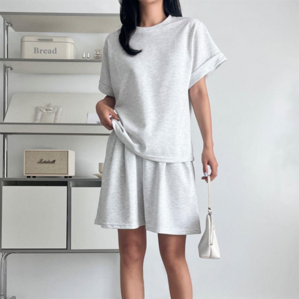 New Arrivals Open Run Women Roll Up ShorT Sleeve Solid T shirT And elasTic Wide