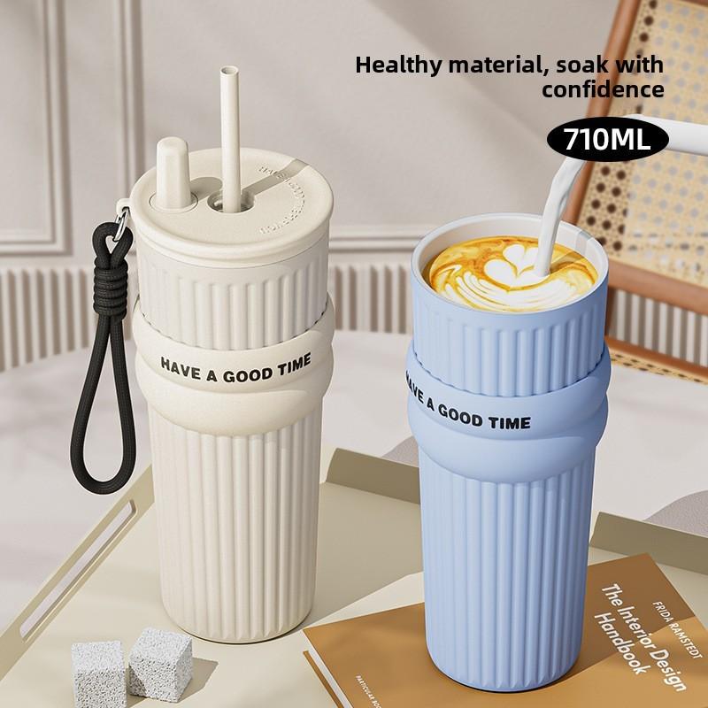 Insulated Travel Mug With Straw For Women Large Capacity Stainless Steel Car Cup For Cold Drinks
