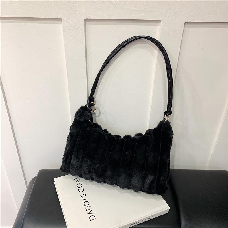 Women's Large Capacity Plush Crossbody Bag - Versatile, Casual, and Simple for Korean Commute