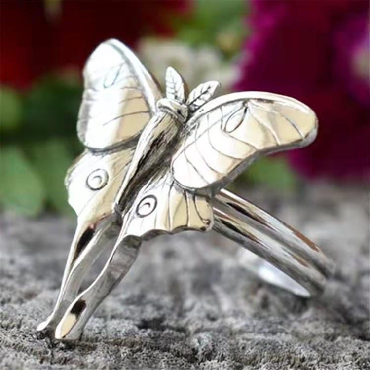 

Simple fashion butterfly ring retro alloy ring for women No. 5 белый