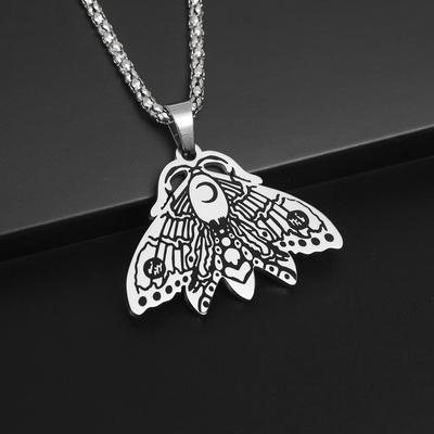 Fashion Creative Lucky Moon Moth Necklace Personality Everything Pendant Popular Couples Holiday Birthday Gift Accessories