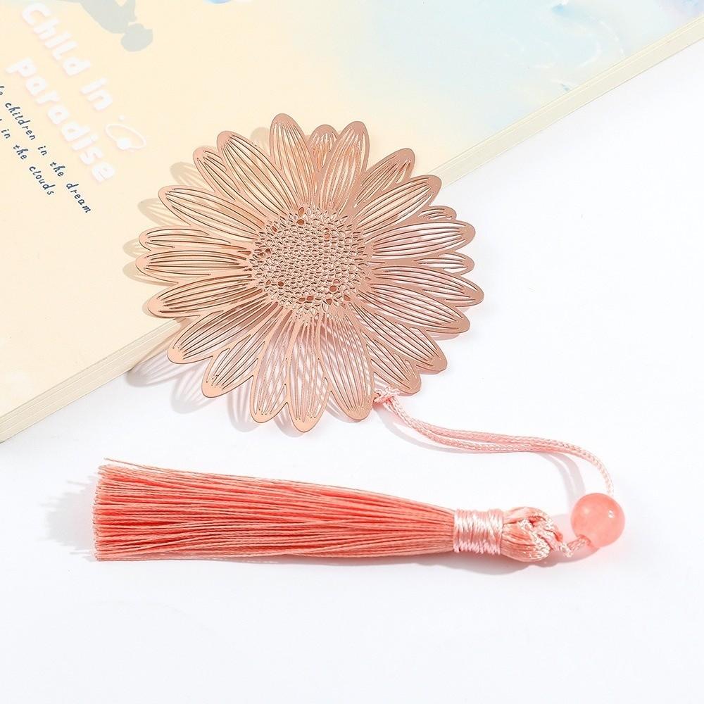 Leaf Hollow Tassel Book Markers Sunflower Pattern Chinese Style Bookmark Reading Gift