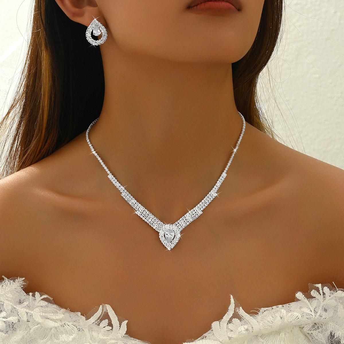 

Accessories Bridal Necklace Jewelry Set Rhinestone Necklace Earrings Bracelet 3-Piece Set Women S Wedding Banquet Accessories