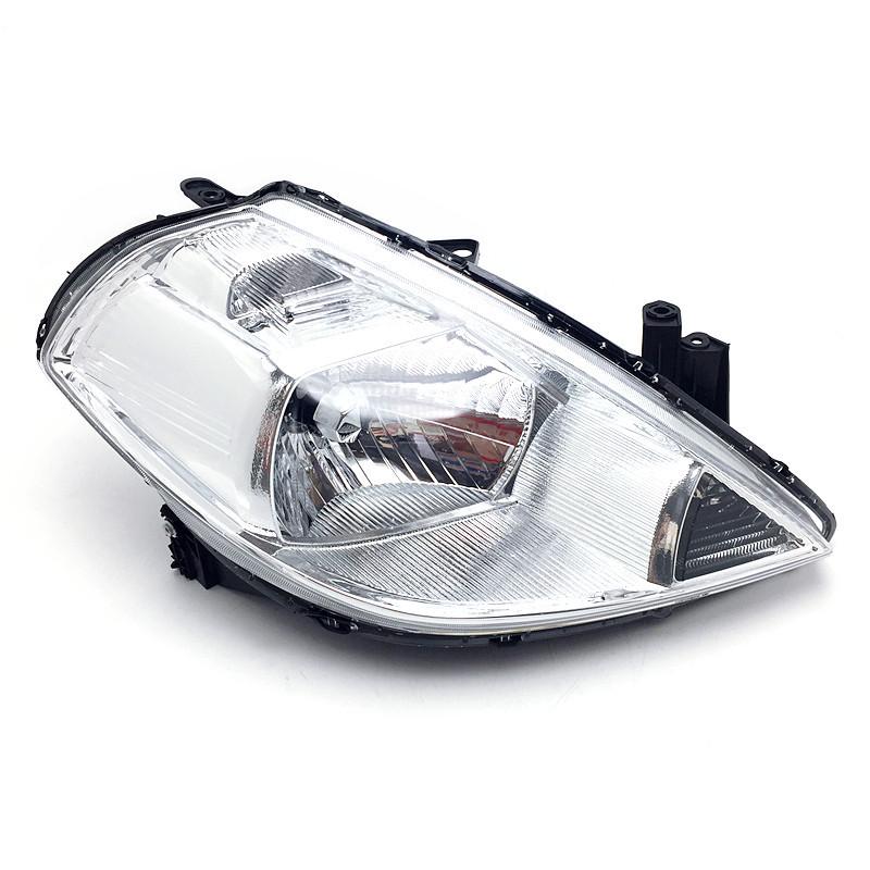 Tiida and Livina Headlight Assembly for 2005-2007 Models