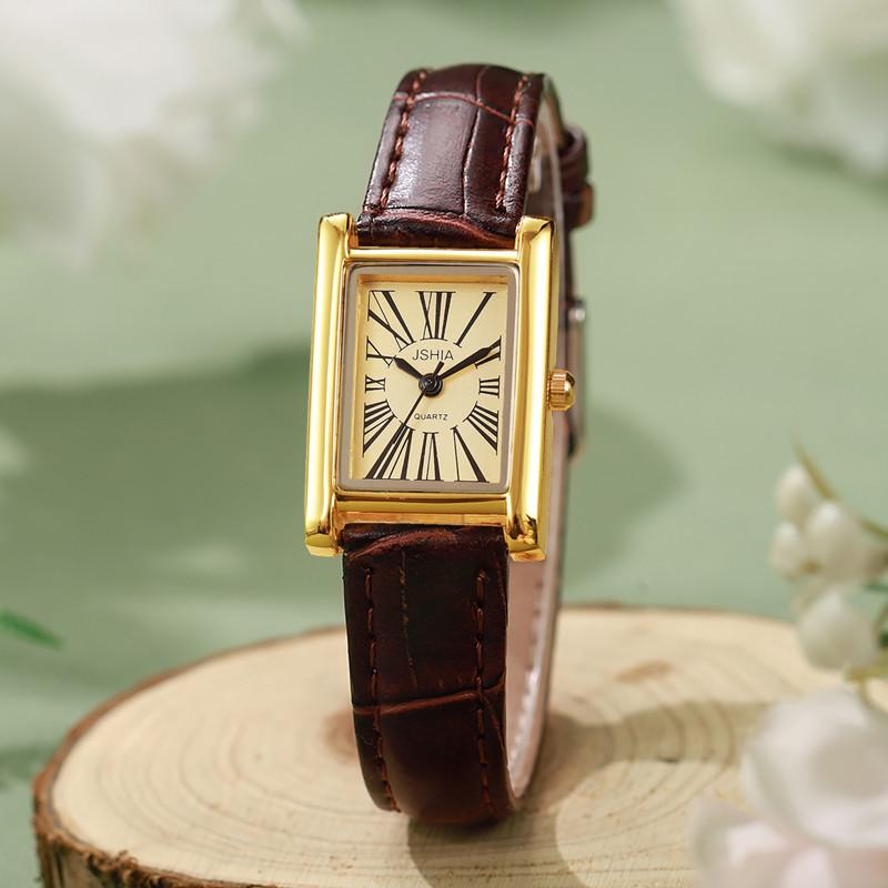 Retro Niche Quartz Women's Watch: Stylish, Versatile, Square Design for Fashionable Workplaces