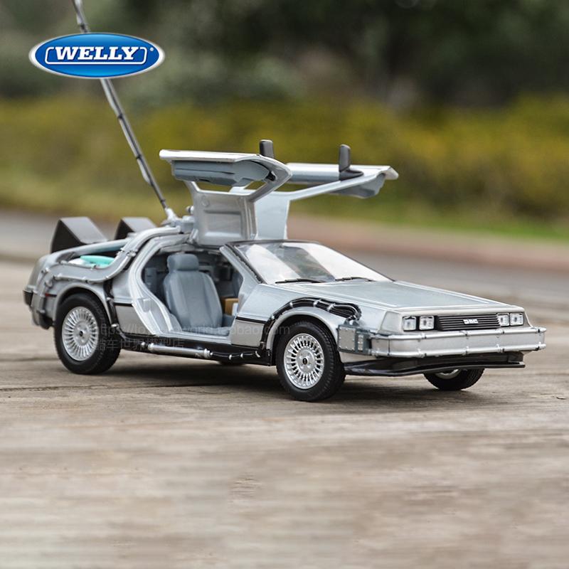 WELLY 1:24 Diecast Alloy Model Car DMC-12 delorean back to the future Time Machine Metal Toy Car For Kid Toy Gift Collection