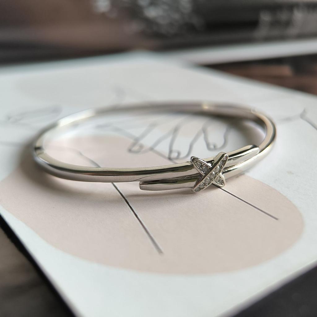 Silver Bracelet with Cubic Zirconia, Product Weight 14.41 G (2190585)