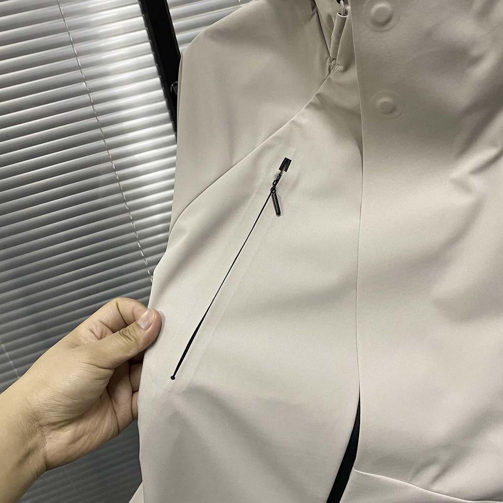 Men's Urban Tech Windproof Waterproof Softshell Jacket with 2K+ Magnetic Buckle for Spring/Autumn