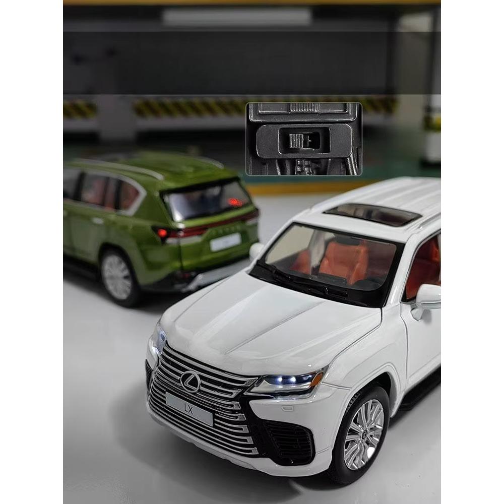 Jucărie mașină sport SUV Lexus LX600 1/32 1:32 JKM Model miniatural turnat sub presiune Vehicul iluminabil Roți fără roți Cadou pentru băieți și copii