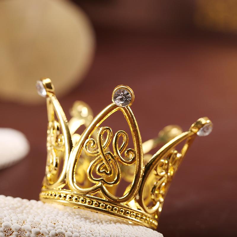 Small Metal Crown for Boys Girls Baby Birthday Prom Mini Tiaras Hair Jewelry Cake Diadem Ornaments Wedding Hair Accessories