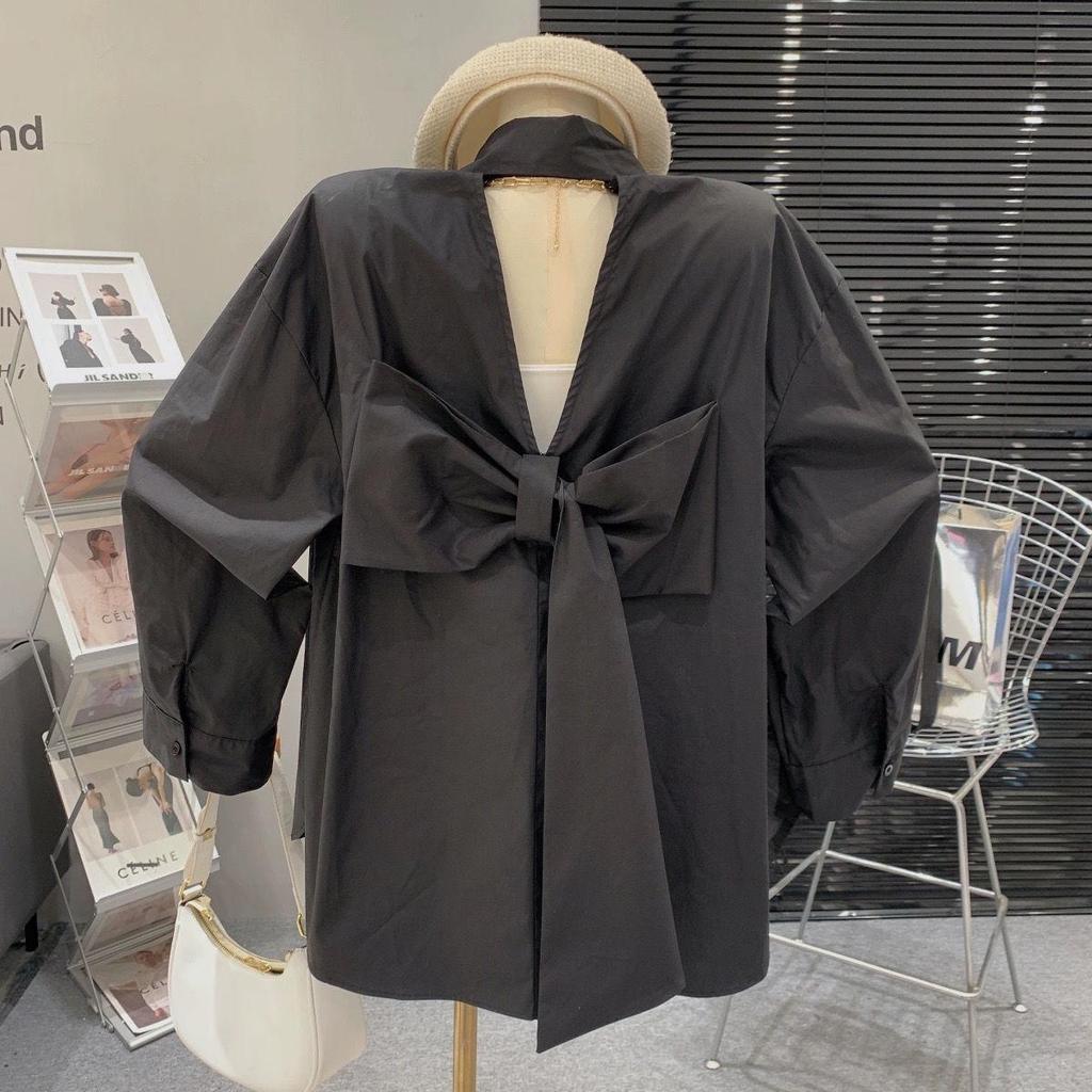 2024 Herbsthemd mit Fliege hinten: Schickes, vielseitiges Design