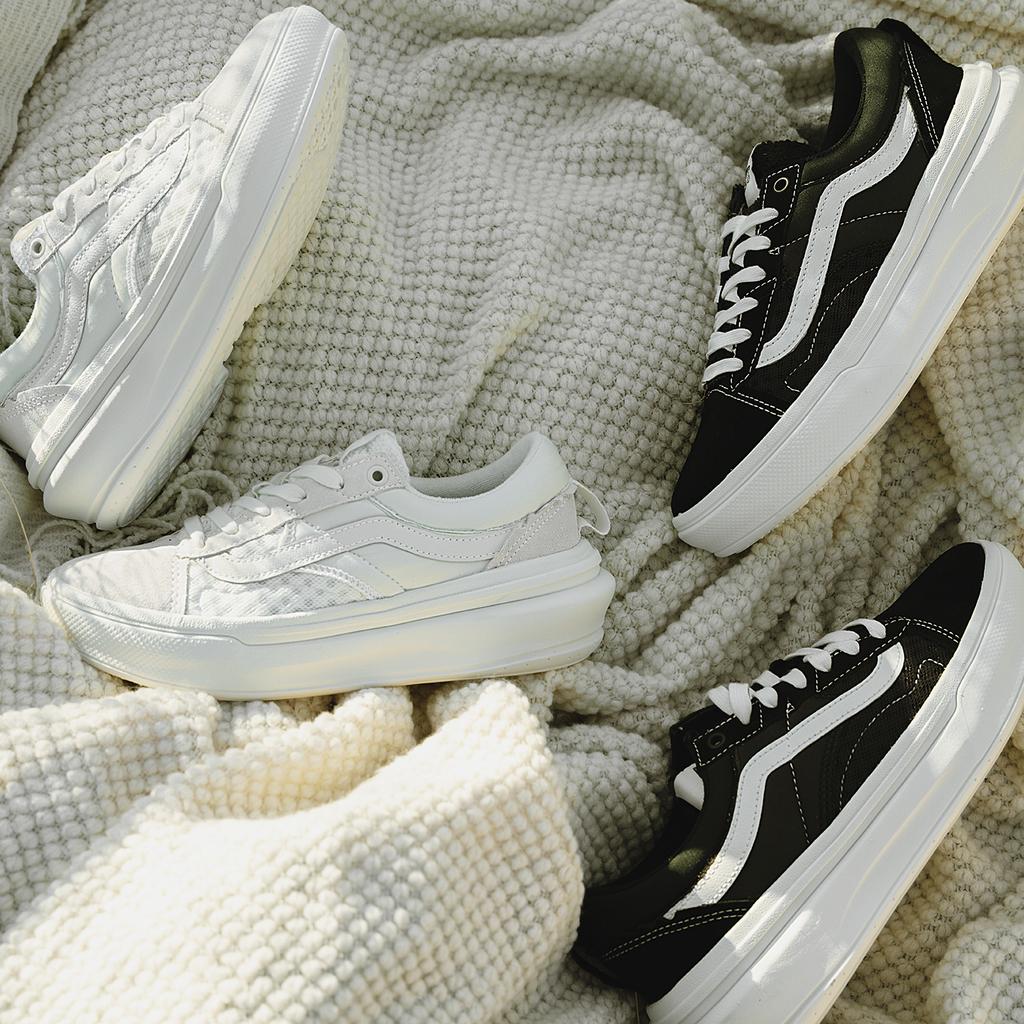 Vans Zapatillas Unisex Old Skool Overt Plus ComfyCush Blanco Marrón Claro VN0A4BVLQC5