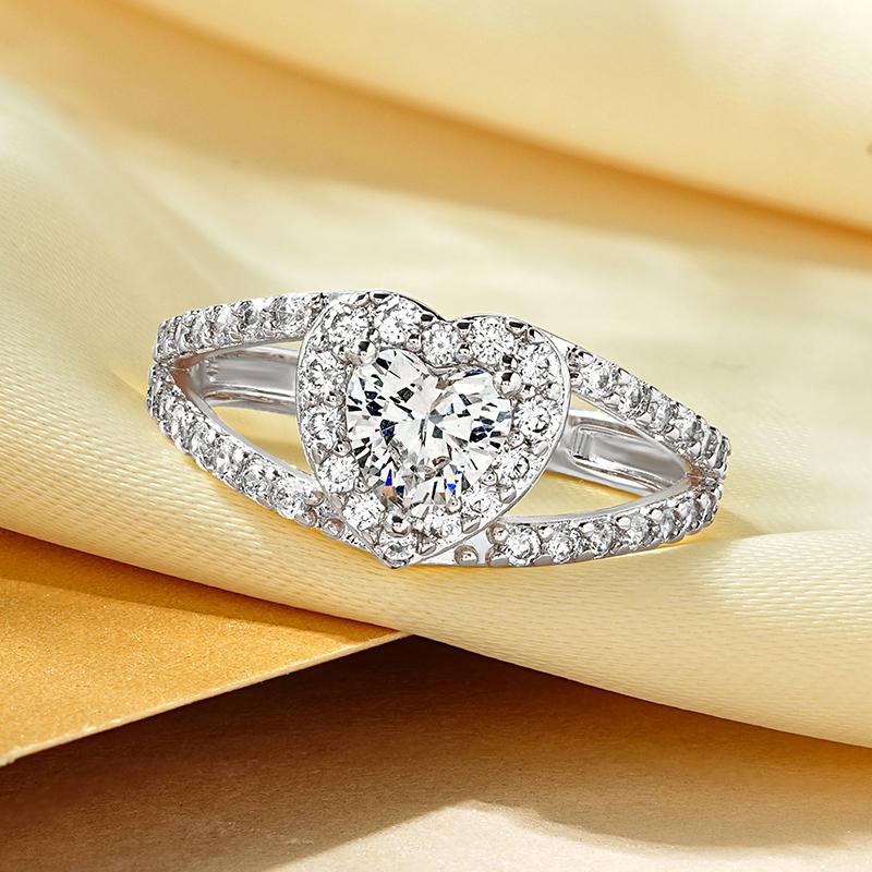 Rrjzz 6x6mm Heart Shape CZ Simulated Diamond Halo Wedding Ring Plated Gold Silver Color Women Engagement Rings Luxury Jewelry