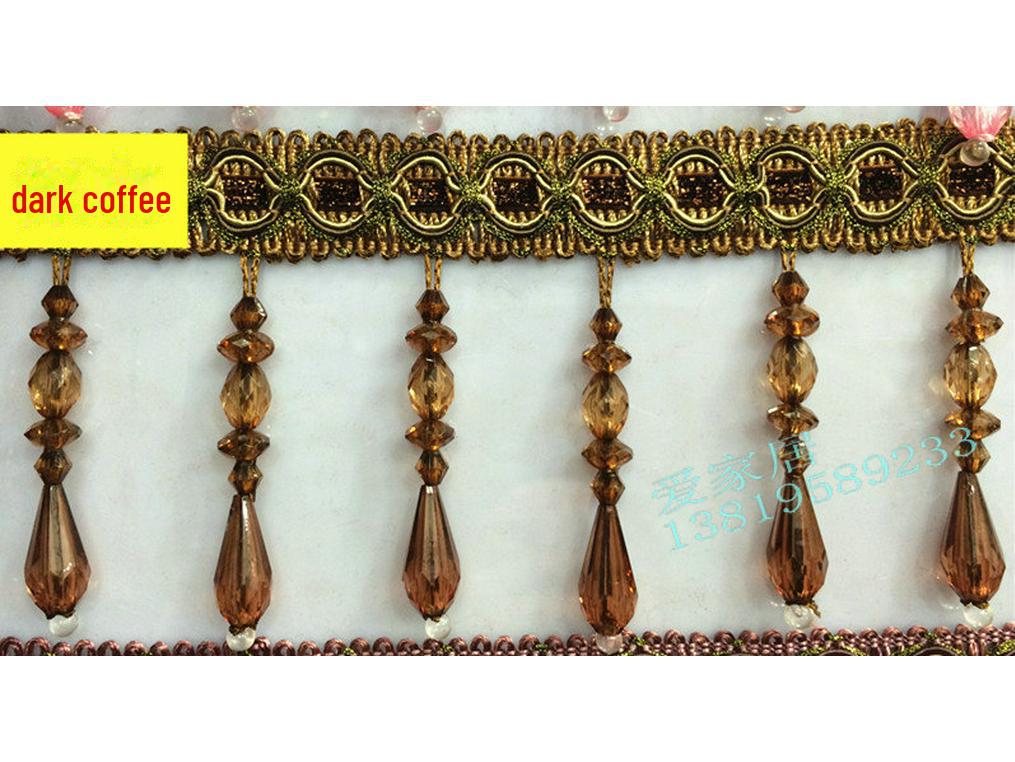 Europeisk tofsfrans med kristallpärlor för gardindekoration