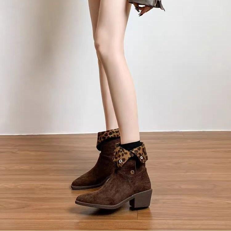 Frosted Cowhide Round Head Thick Heel Short Boots Brown Western Boots 2025 New Women's Boots Simple Fashion Middle Heel Boots Leather Boots