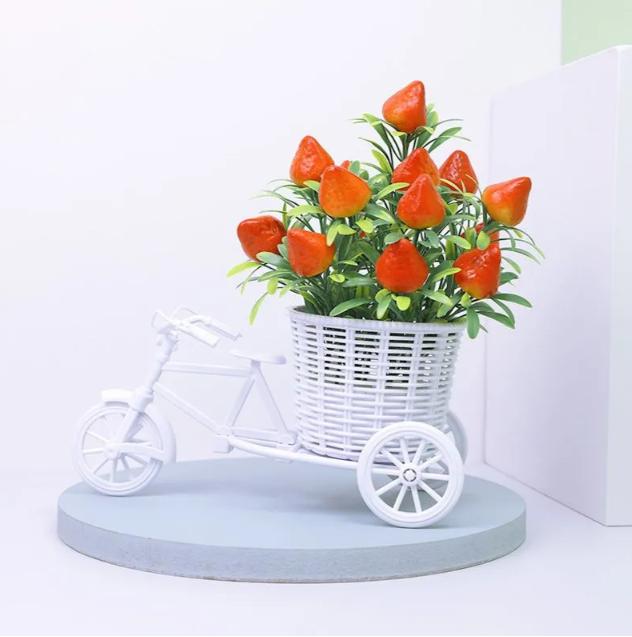 

The Desktop Is Adorned With Simulated Floral Decorations, Complemented By Silk And Plastic Floral Ornaments One size червоний
