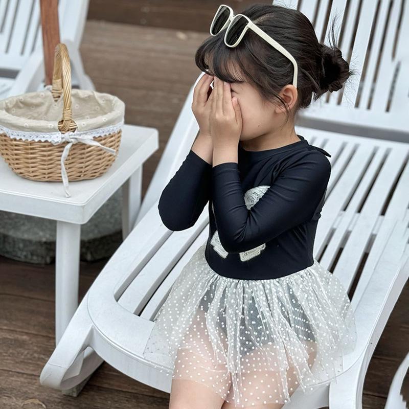

2024 Girls Long Sleeve Bow Swimsuit - Sun Protection One-Piece for Dance and Swim Double Extra Large чёрный