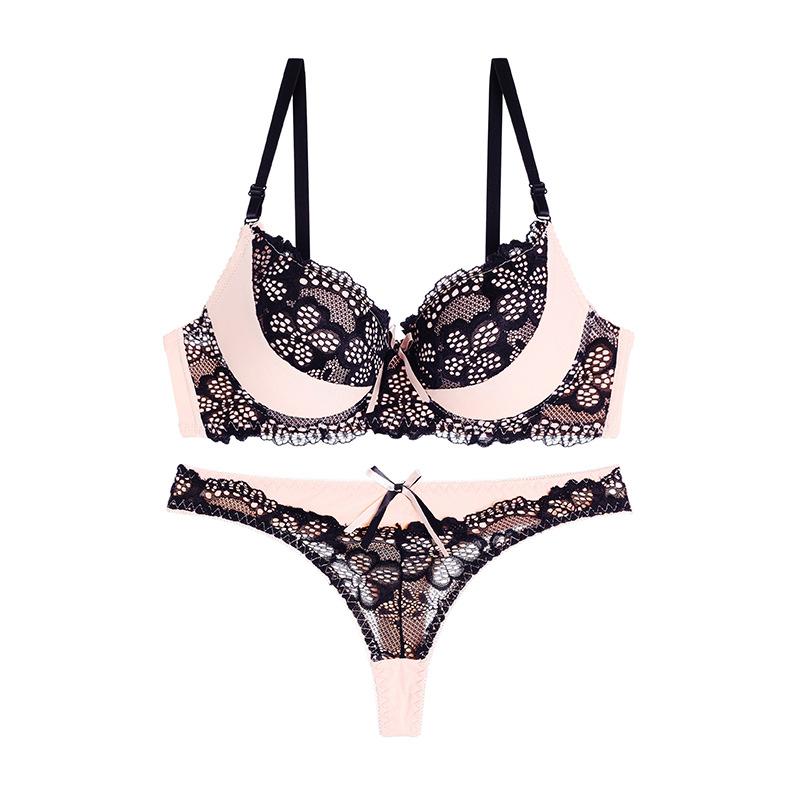 European and American Style Women's Sexy Lace Underwear Set Push Up Bra and Panty Set Fashionable Shaping Lingerie Set