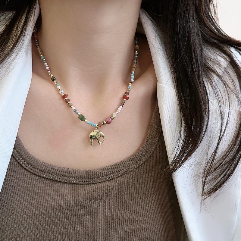 Natural Stone Beaded Auspicious Little Elephant Necklace for Women, High-end Sweater-style Neck Chain Accessory