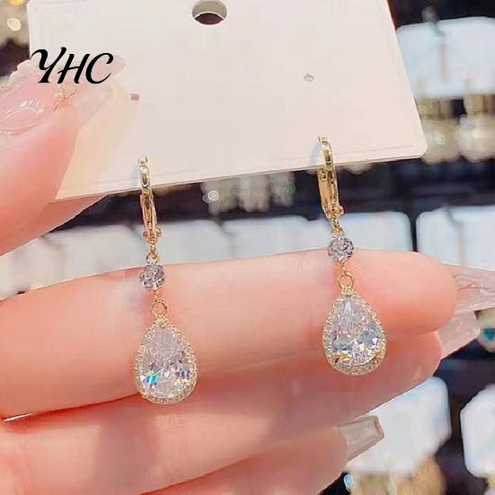 Girls Earrings 1 Pair Dangle Water Drop Pendant Elegant Dangling Golden Hypoallergenic Sparkling Rhinestone Women Fashion Jewelry