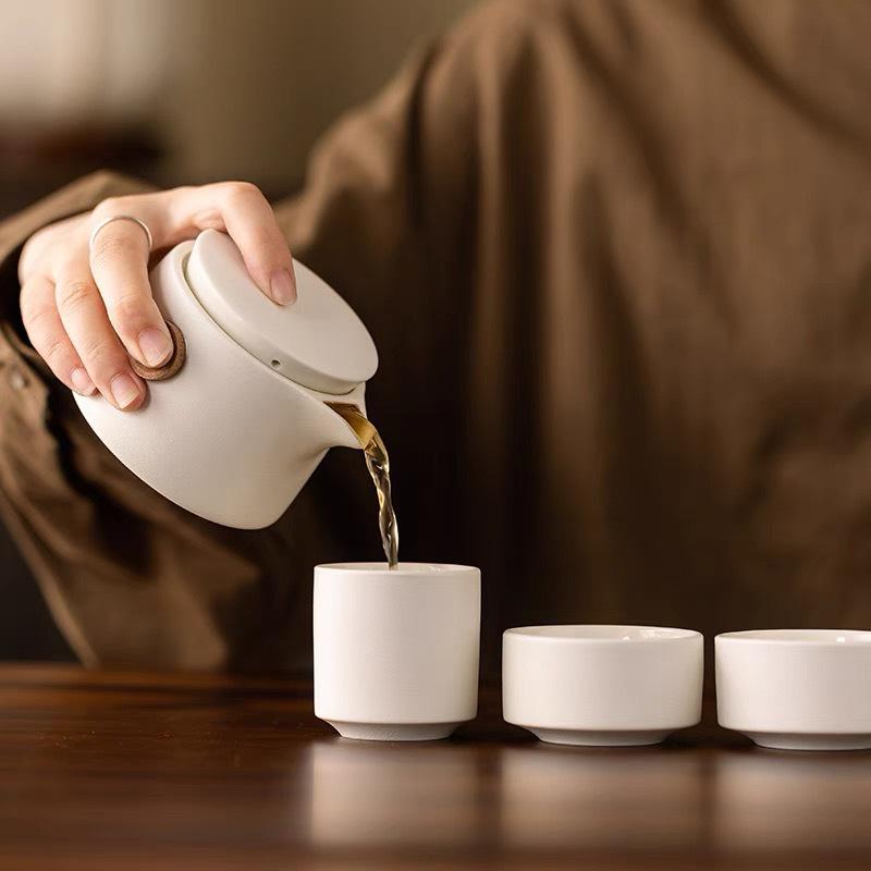 Portable Ceramic Travel Tea Set: Kuaike Cup for Outdoor Use, Corporate Events, and Holiday Gifts with Custom Logo Printing.