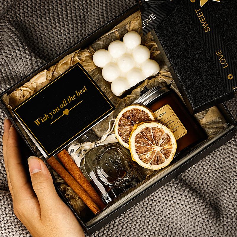 Aromatherapy Candle Gift Box Niche High-end Atmosphere Fragrance Set Indoor Long-lasting Souvenir Wedding Romantic Gift Box