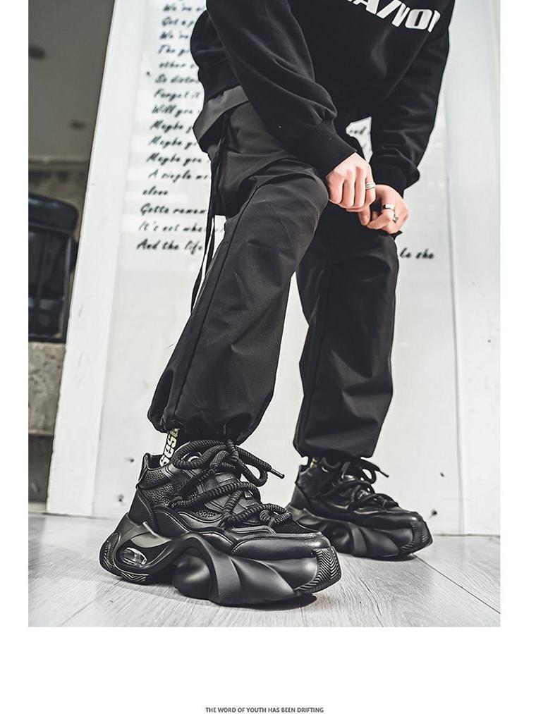 European Men's Thick Sole Air Cushion Height-Boosting White Dad Sneakers: Winter Casual Sports Style