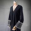 High-End Schwarzes Besticktes V-Ausschnitt Abaya Kleid