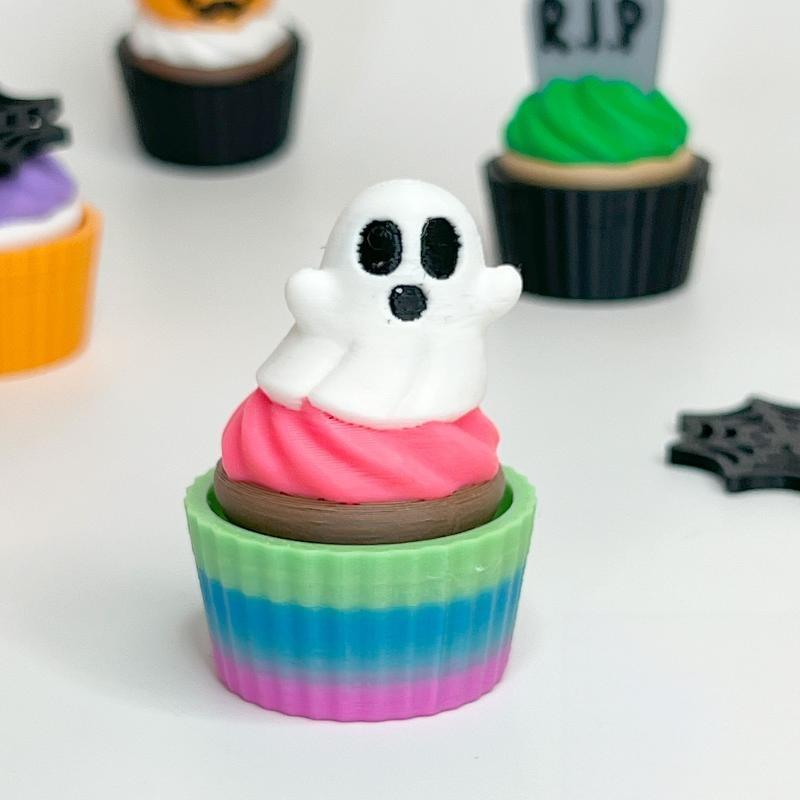 3D Printed Spooky Cute Cupcake Clicker Fidget Halloween Keychain Fingertip Press Decompression Toy For Halloween Party Gifts
