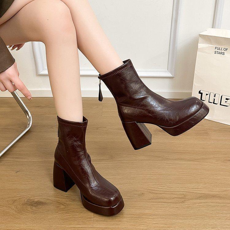 Autumn and winter short boots femininity small and fashion boots Martin boots fashion thick heel new small