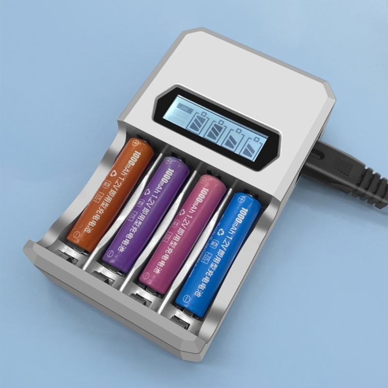 Type C Powereds 4 Slot AA 3A Battery Charger Fast Charging Slots with LCD Display for 1.2V NiMH NiCD AA 3A Batteries
