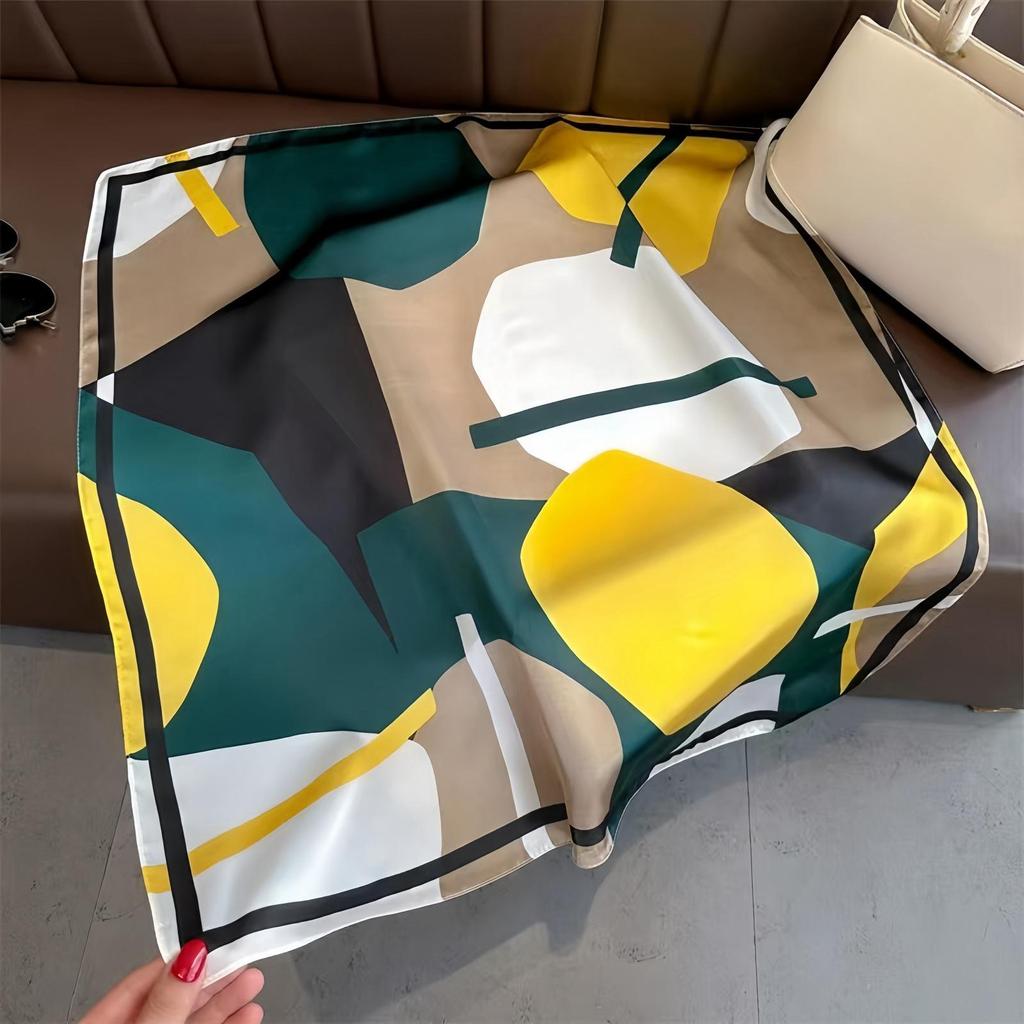 High-End Retro Korean-Style Silk Square Scarf: Versatile Fashion Accessory for Women