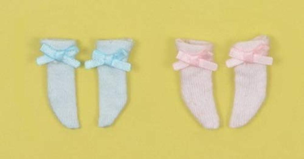 

Junie Moon Produced Dear Darling Fashion for Dolls Socks Pastel Tri-Fold Set,