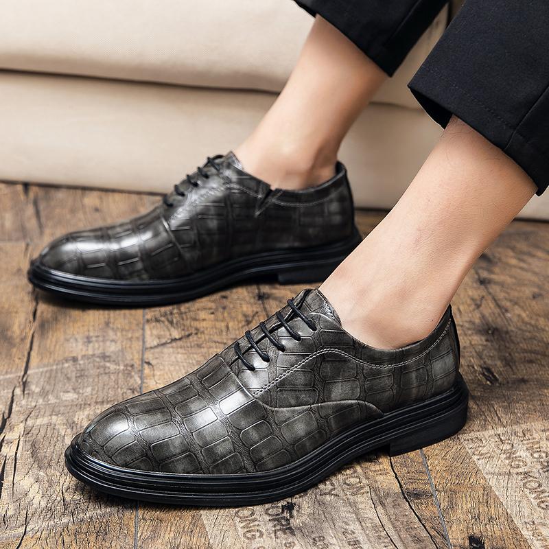 Korean Version Men Trends Oxford Shoes Wedding Dress Footwear Genuine Leather Men Formal Shoes New Design Business Driving Shoes