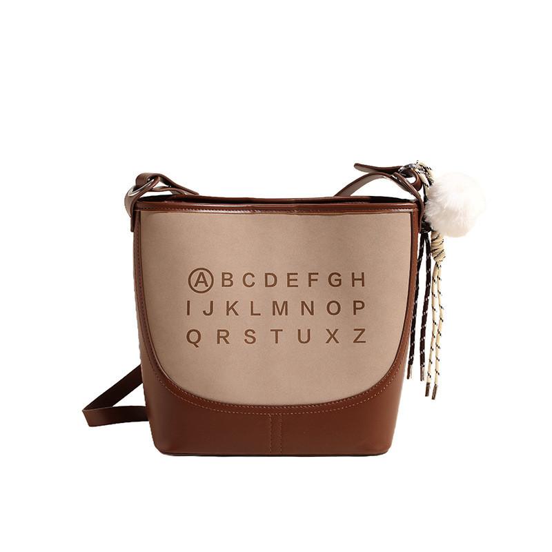 Ielgy Underarm Retro Fashion Bucket Bag Shoulder Bag Niche High-End Casual Female Bag
