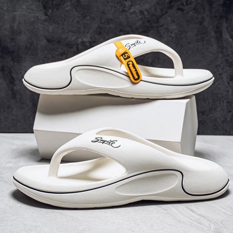 Flip-flops Step On Shit Feeling Fashion Trend Simple Bathroom Wear Non-slip Increase Thick Bottom Summer New Cool Slippers Men