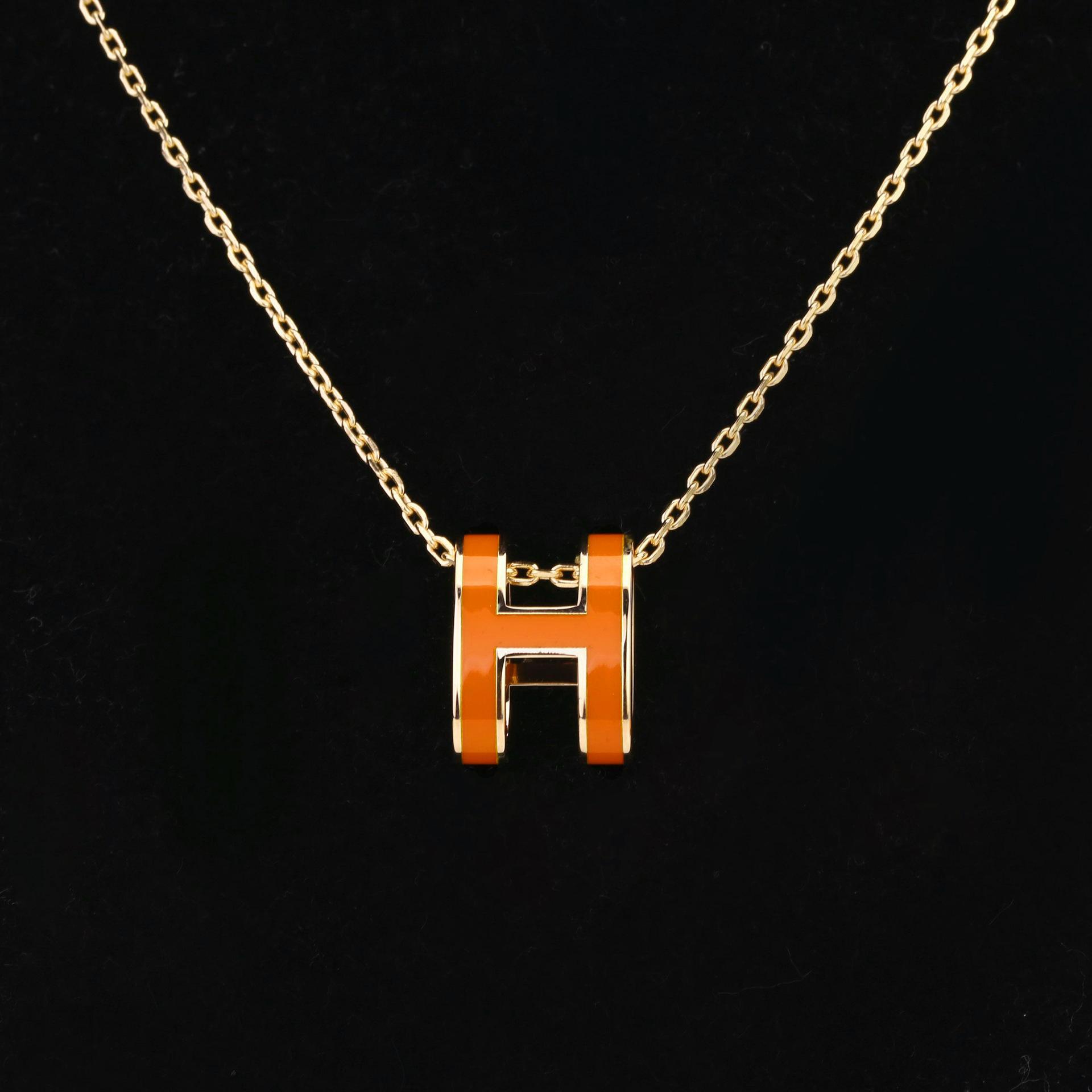 2026 Модное Универсальное Ожерелье Не Тускнеющие Аксессуары Женский Изысканный Кулон Многослойная Цепь Gold 45CM