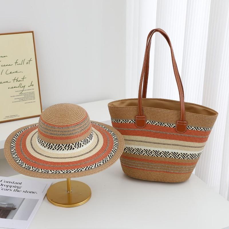 Neuer Frühling und Sommer Traufe Weben Modische Farbabstimmung Strohhut Outdoor Sonnenschutz Sonnenhut Strohtasche