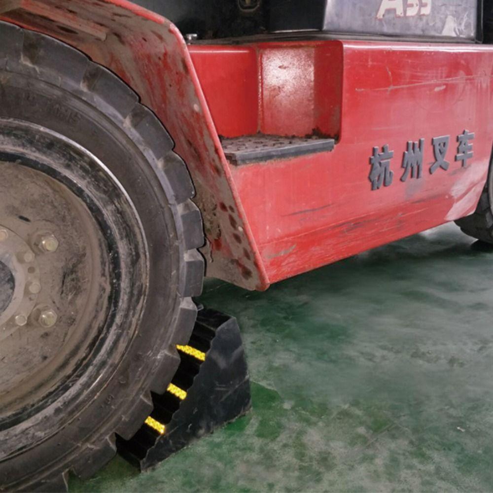 Black Wheel Chocks Heavy Duty Vehicle Wheel Stoppers Stable AntiSlip Device  Vehicle Safety